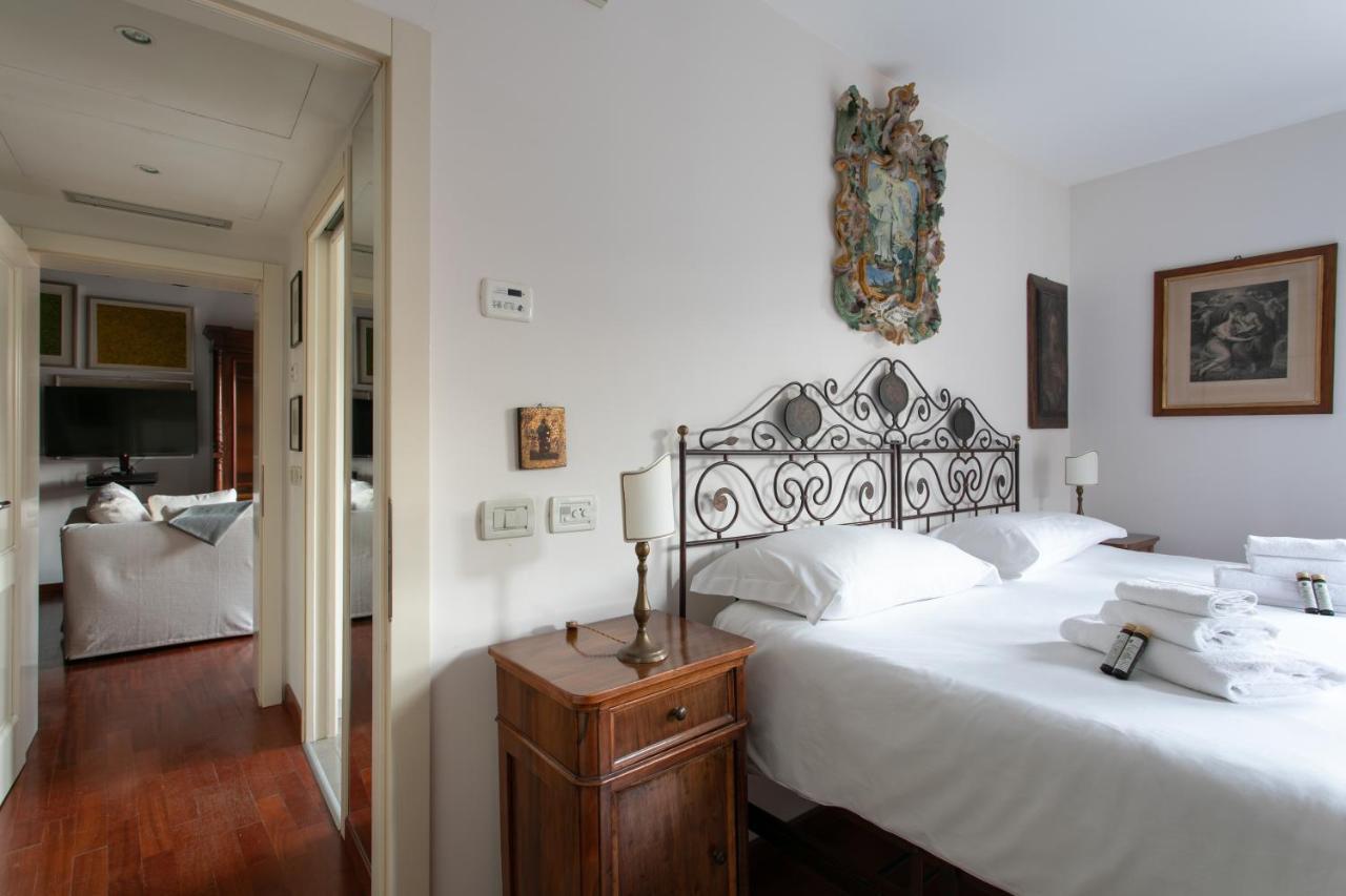 Ca' Al Giglio - Appartamento Vista Canale Venice Exterior photo